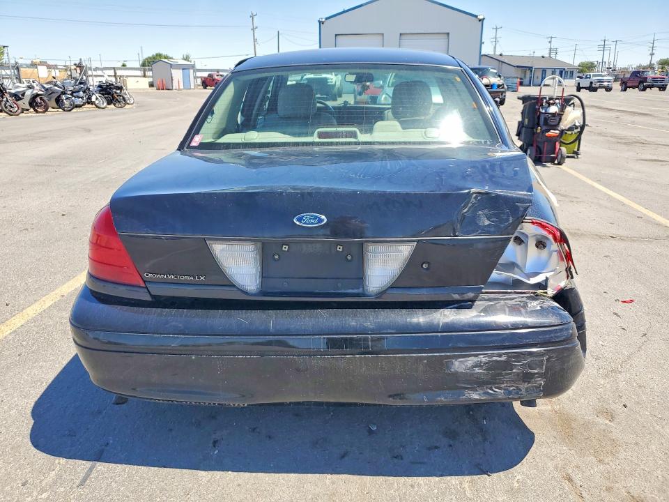 2007 Ford Crown Victoria მანქანა იყიდება აუქციონზე, vin: 2FAHP74VX7X153869, აუქციონის ნომერი: 57357066