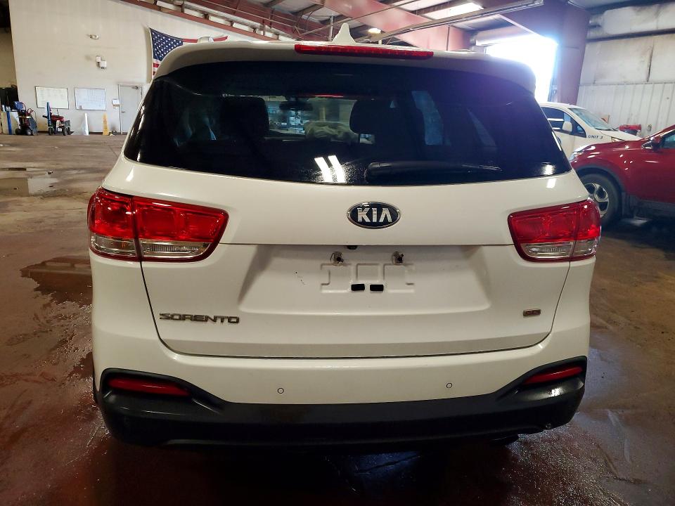 56398826 :رقم المزاد ، 5XYPG4A32GG018160 vin ، 2016 Kia Sorento مزاد بيع