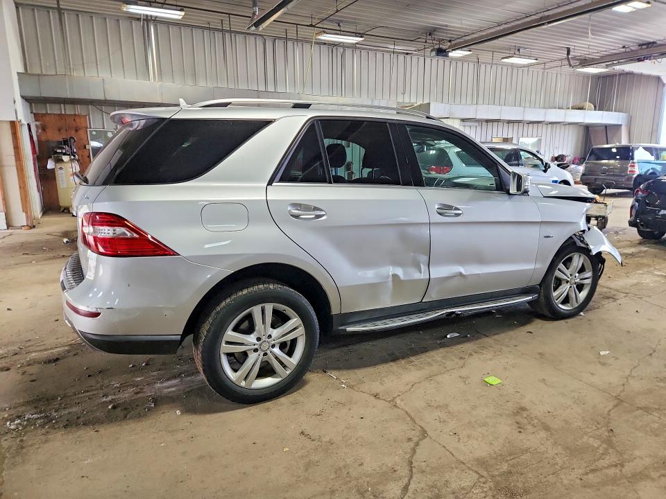 2012 Mercedes-benz Ml მანქანა იყიდება აუქციონზე, vin: 4JGDA5HBXCA077194, აუქციონის ნომერი: 58760236