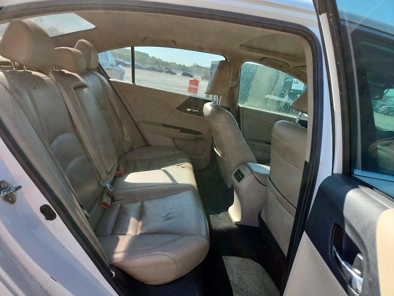 2015 Honda Accord მანქანა იყიდება აუქციონზე, vin: 1HGCR3F8XFA020245, აუქციონის ნომერი: 55550496