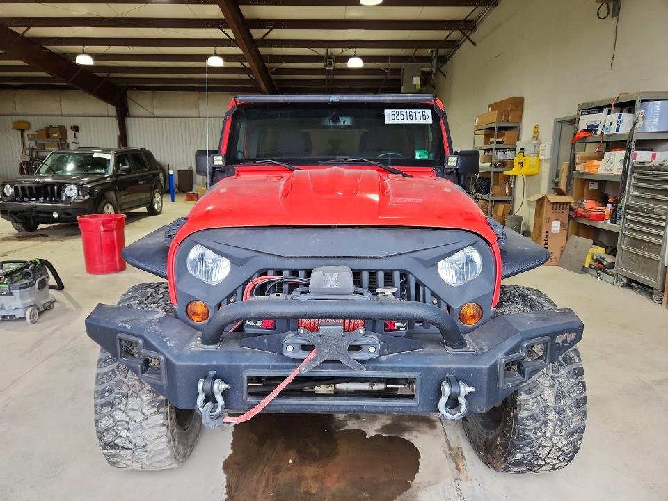 2013 Jeep Wrangler Unlimited მანქანა იყიდება აუქციონზე, vin: 1C4BJWDGXDL643038, აუქციონის ნომერი: 58516116