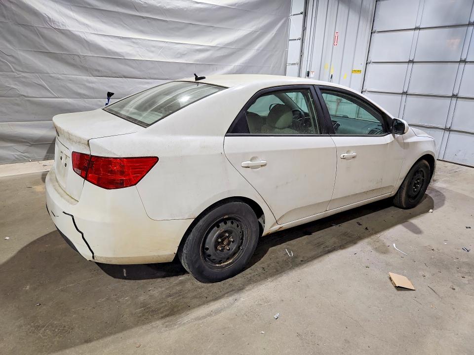2011 Kia Forte მანქანა იყიდება აუქციონზე, vin: KNAFT4A28B5382936, აუქციონის ნომერი: 55919926