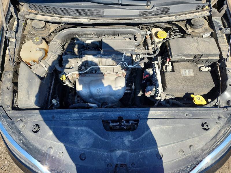 55333836 :رقم المزاد ، 1C3CCCFB9GN197749 vin ، 2016 Chrysler 200 مزاد بيع