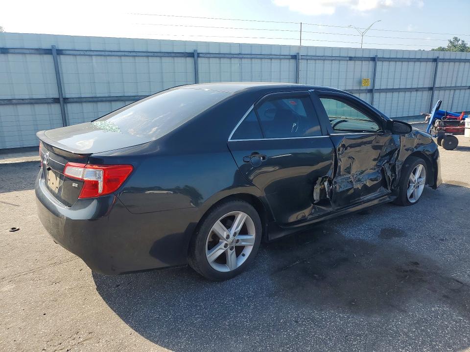 2014 Toyota Camry მანქანა იყიდება აუქციონზე, vin: 4T1BF1FK8EU419487, აუქციონის ნომერი: 58280076