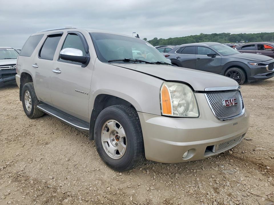 55957826 :رقم المزاد ، 1GKFK63857J315460 vin ، 2007 Gmc Yukon مزاد بيع