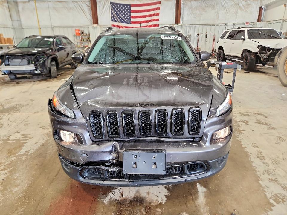 55599366 :رقم المزاد ، 1C4PJMCS5EW298341 vin ، 2014 Jeep Cherokee مزاد بيع