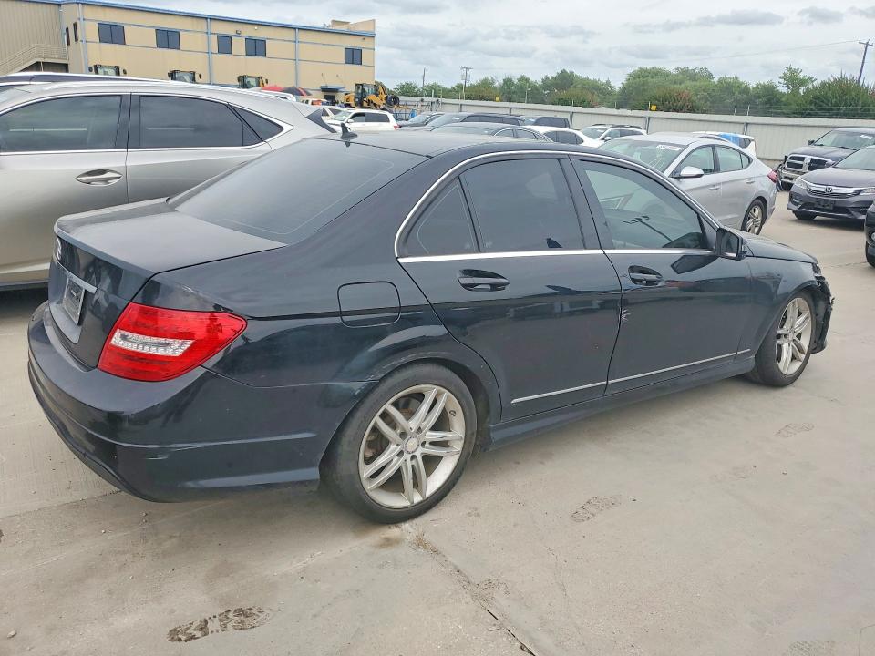 Aukcja sprzedaży 2014 Mercedes-benz C, vin: WDDGF4HB0ER305159, numer aukcji: 58032756