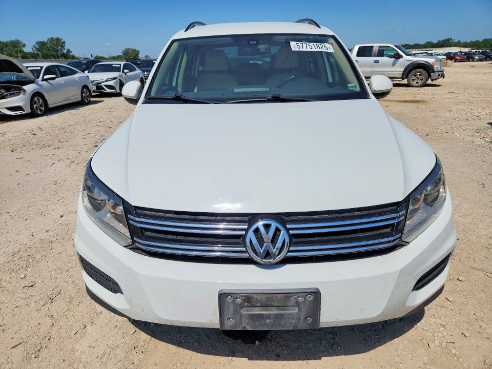 2017 Volkswagen Tiguan მანქანა იყიდება აუქციონზე, vin: WVGAV7AX5HK026552, აუქციონის ნომერი: 57751826