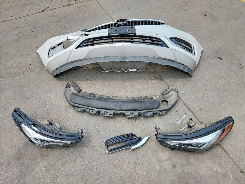 58468486 :رقم المزاد ، 5GAEVBKW3MJ160962 vin ، 2021 Buick Enclave مزاد بيع