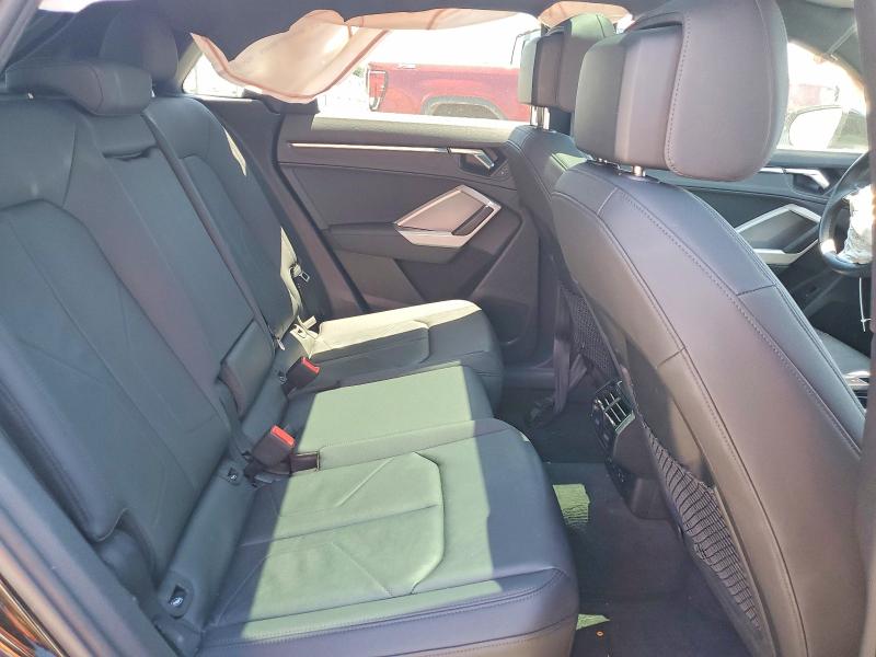 55432006 :رقم المزاد ، WA1DECF35N1114321 vin ، 2022 Audi Q3 مزاد بيع