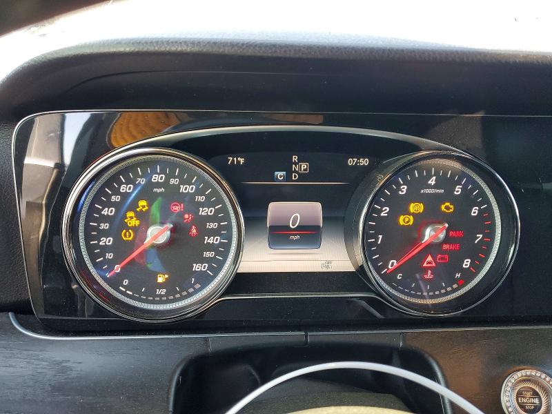 58378216 :رقم المزاد ، WDDZF4KB8JA403995 vin ، 2018 Mercedes-benz E مزاد بيع