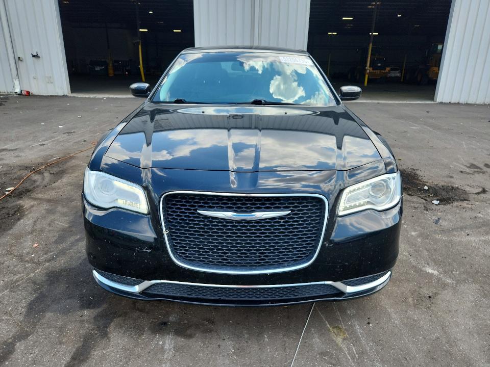Продажа на аукционе авто 2015 Chrysler 300, vin: 2C3CCAAG3FH742987, номер лота: 53206796