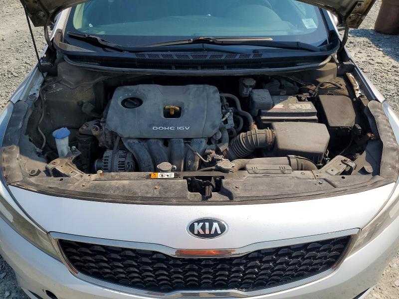 2017 Kia Forte მანქანა იყიდება აუქციონზე, vin: 3KPFL4A77HE120675, აუქციონის ნომერი: 58672696