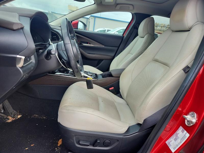57692976 :رقم المزاد ، 3MVDMADL4MM210246 vin ، 2021 Mazda Cx-30 مزاد بيع