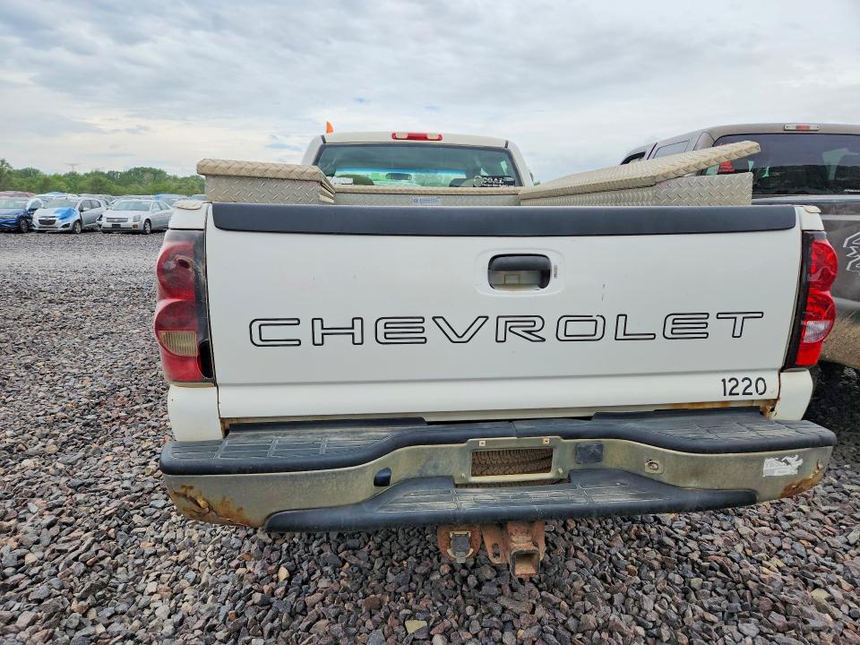 56163216 :رقم المزاد ، 1GCHK29U55E212692 vin ، 2005 Chevrolet Silverado مزاد بيع