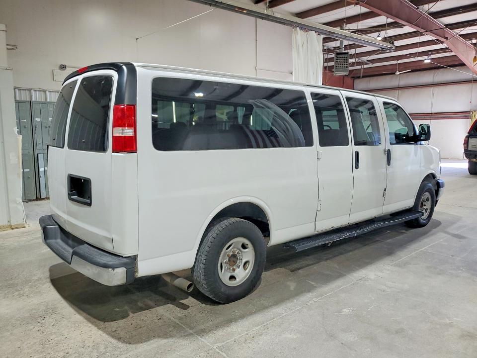 56301436 :رقم المزاد ، 1GAZGPFG9H1138764 vin ، 2017 Chevrolet Express G3500 مزاد بيع