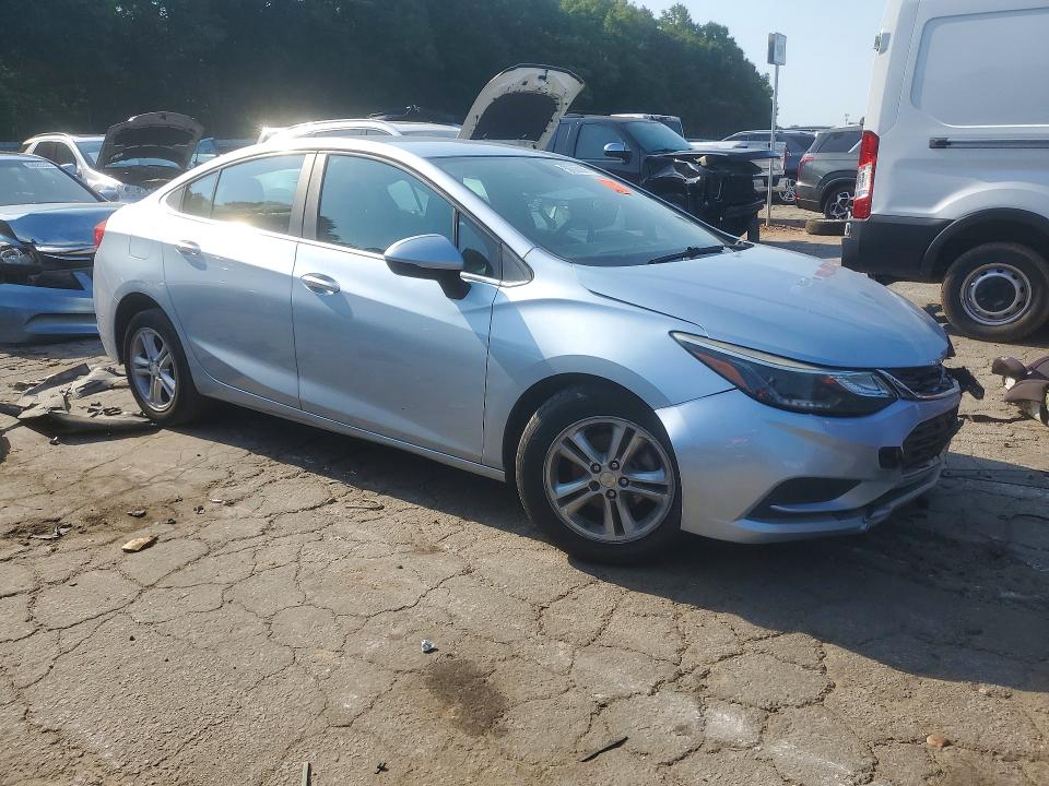 2017 Chevrolet Cruze მანქანა იყიდება აუქციონზე, vin: 1G1BE5SM0H7213856, აუქციონის ნომერი: 59008806