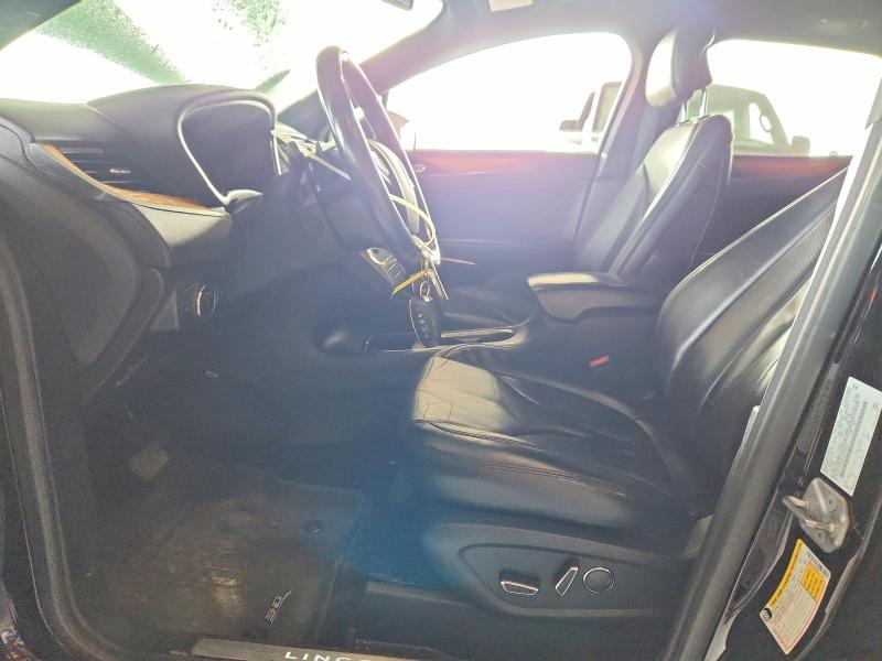 Auction sale of the 2017 Lincoln Mkc, vin: 5LMCJ2C99HUL31351, lot number: 56473856
