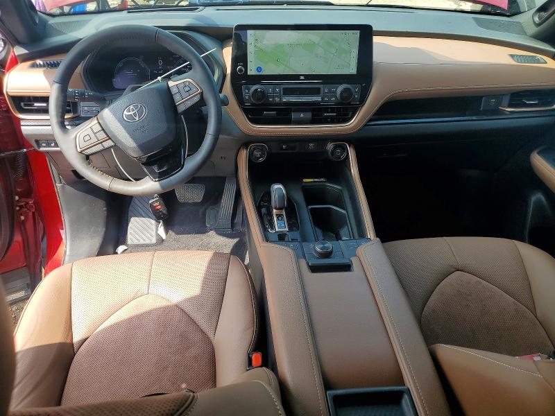 2026 Toyota Grand Highlander Hybrid მანქანა იყიდება აუქციონზე, vin: 5TDADAB59TS033166, აუქციონის ნომერი: 56985106