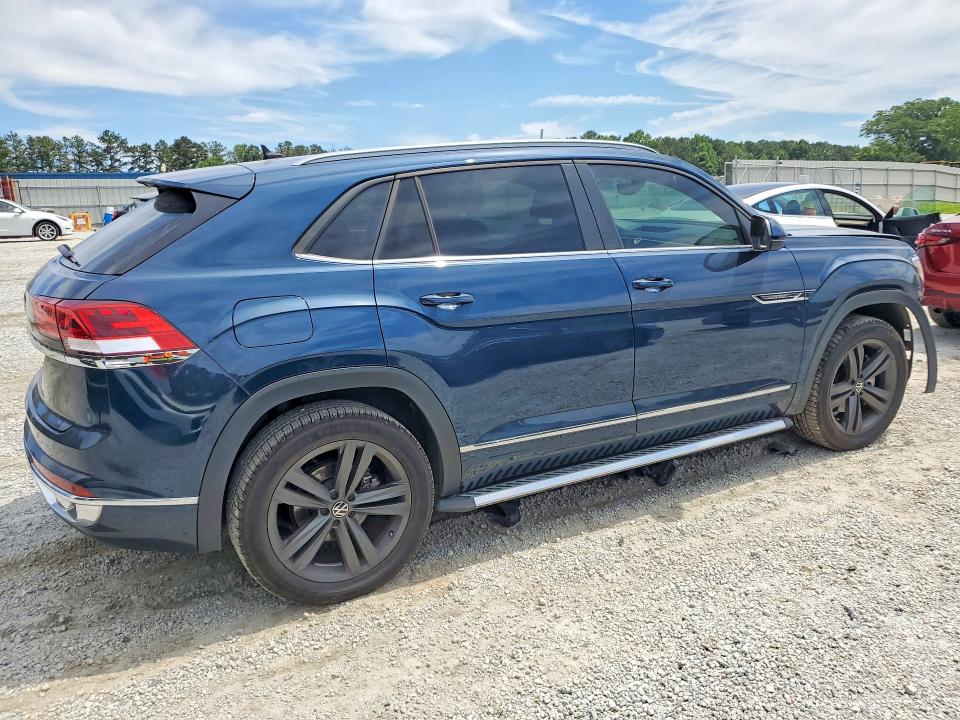 2021 Volkswagen Atlas Cross Sport მანქანა იყიდება აუქციონზე, vin: 1V2PE2CA5MC205168, აუქციონის ნომერი: 55896046