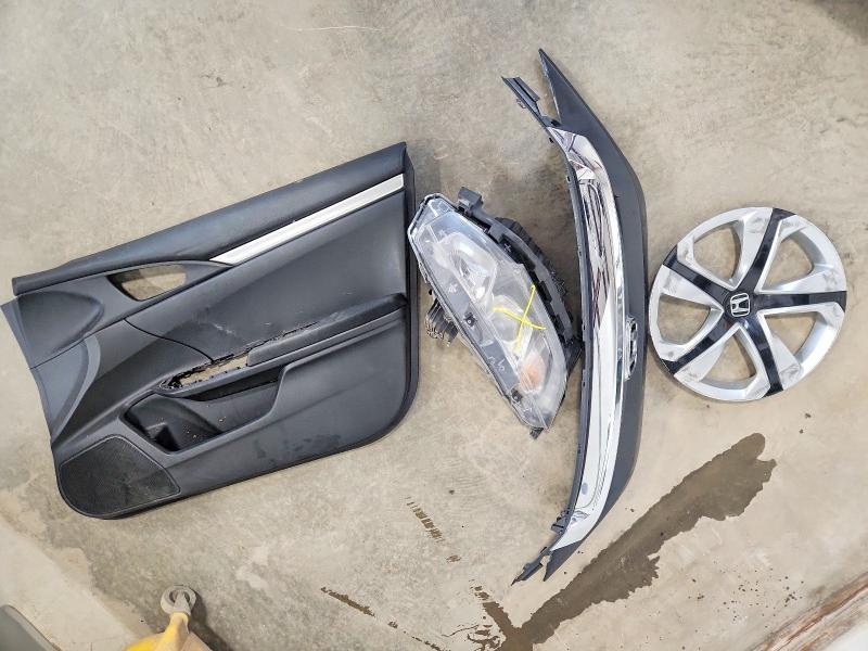 2017 Honda Civic მანქანა იყიდება აუქციონზე, vin: 2HGFC2F67HH007576, აუქციონის ნომერი: 56680436