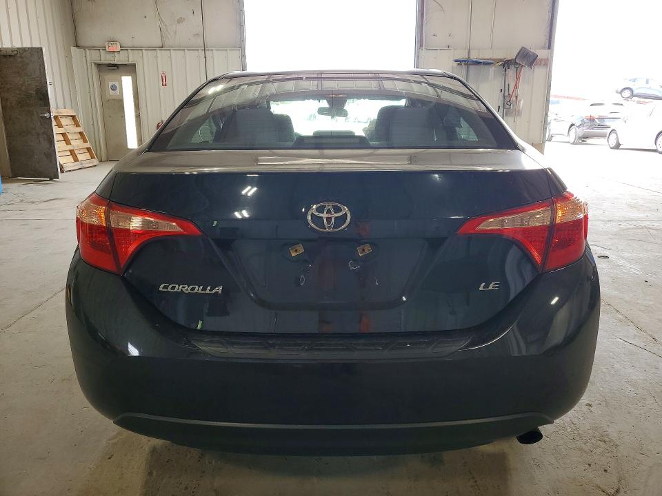 Продаж на аукціоні авто 2018 Toyota Corolla, vin: 2T1BURHE6JC065590, номер лоту: 56887396