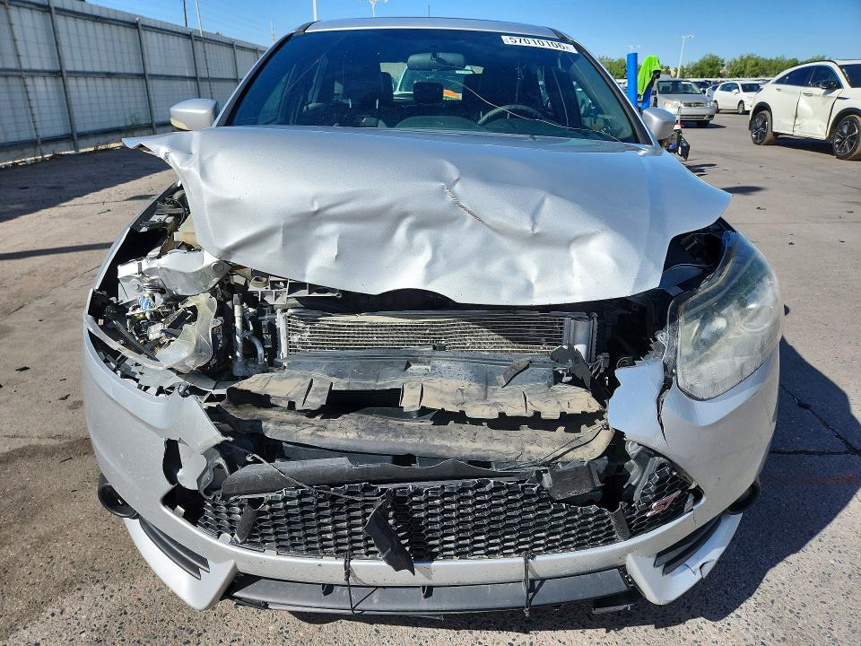 57010106 :رقم المزاد ، 1FADP3L92DL234658 vin ، 2013 Ford Focus مزاد بيع