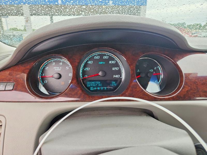 58782566 :رقم المزاد ، 1G4HC5E19AU129255 vin ، 2010 Buick Lucerne مزاد بيع