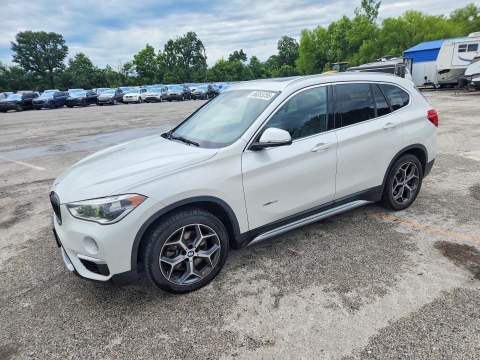 56055256 :رقم المزاد ، WBXHT3C32H5F78977 vin ، 2017 Bmw X1 مزاد بيع