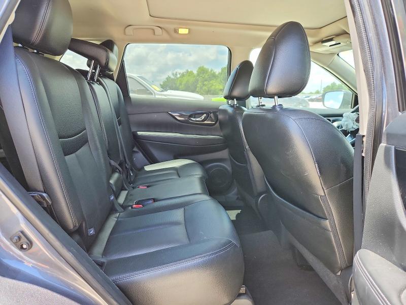 Aukcja sprzedaży 2017 Nissan Rogue, vin: 5N1AT2MT0HC865522, numer aukcji: 55615306