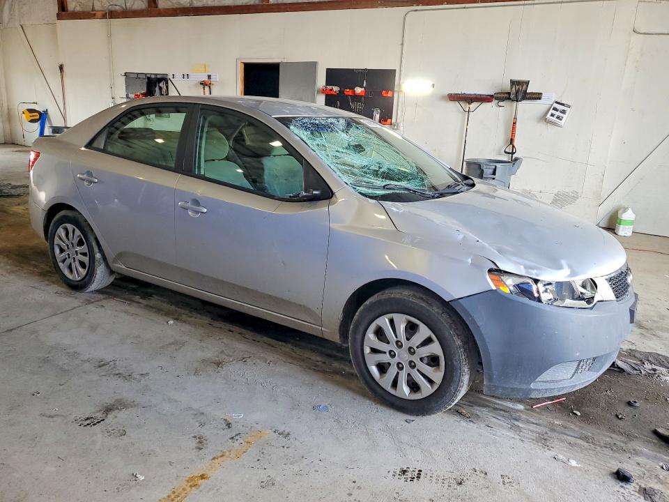 2011 Kia Forte მანქანა იყიდება აუქციონზე, vin: KNAFU4A20B5885972, აუქციონის ნომერი: 56902716