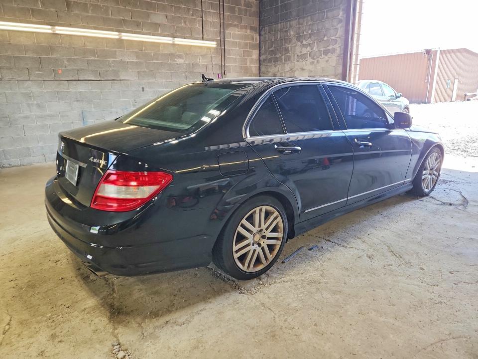 57470526 :رقم المزاد ، WDDGF81X39F253854 vin ، 2009 Mercedes-benz C مزاد بيع