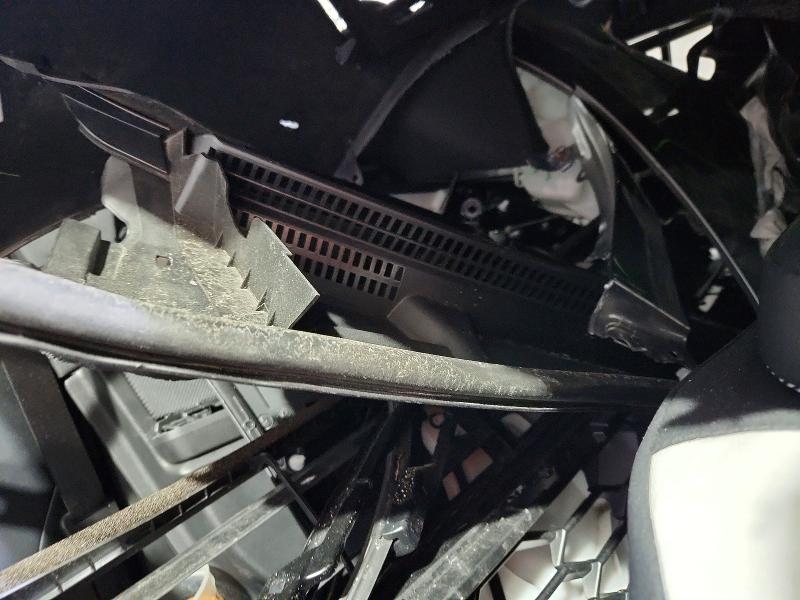 57465866 :رقم المزاد ، 4T1DBADK3SU535036 vin ، 2025 Toyota Camry مزاد بيع