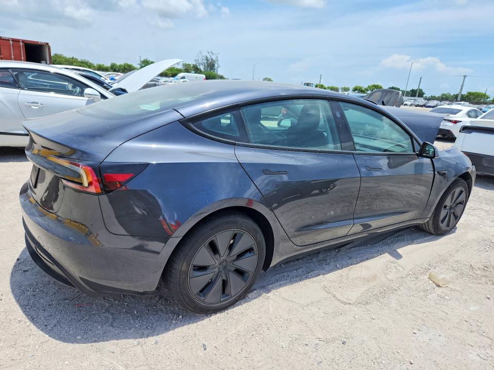 57663206 :رقم المزاد ، 5YJ3E1EA4SF970881 vin ، 2025 Tesla Model 3 مزاد بيع