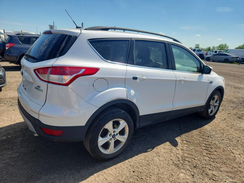 Продажа на аукционе авто 2015 Ford Escape, vin: 1FMCU0GX6FUC69525, номер лота: 58548856