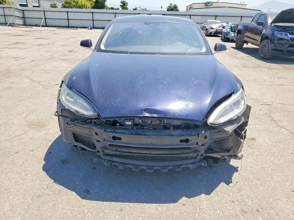 Продажа на аукционе авто 2014 Tesla Model S, vin: 5YJSA1H15EFP51905, номер лота: 55789946