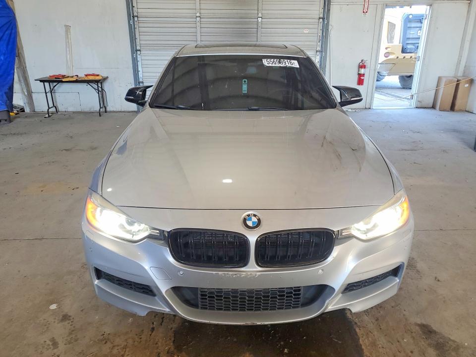 2013 Bmw 335 მანქანა იყიდება აუქციონზე, vin: WBA3B9C52DF140991, აუქციონის ნომერი: 55699916
