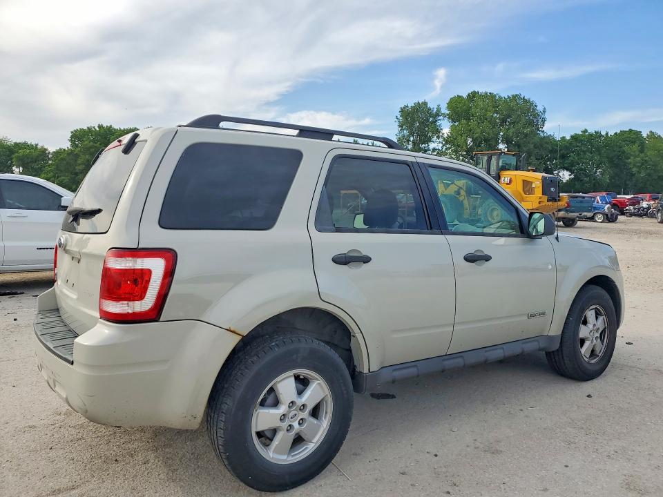2008 Ford Escape მანქანა იყიდება აუქციონზე, vin: 1FMCU03Z98KE69689, აუქციონის ნომერი: 55866846