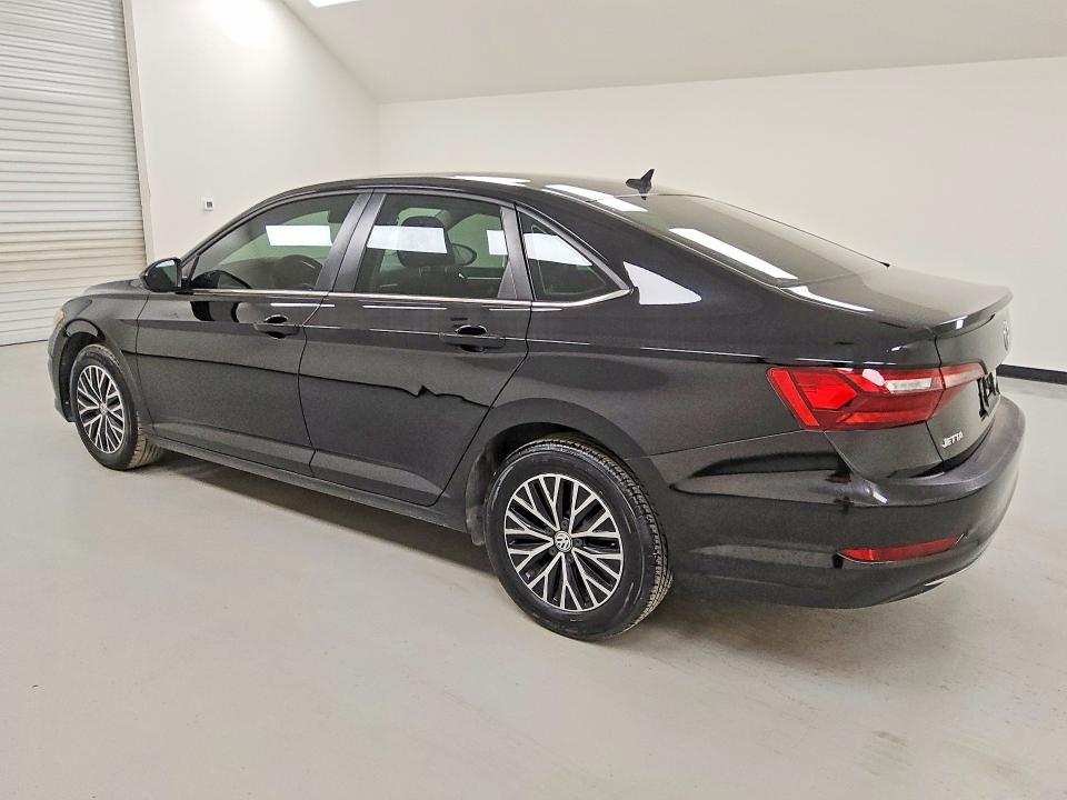 56256936 :رقم المزاد ، 3VWC57BU8MM090814 vin ، 2021 Volkswagen Jetta مزاد بيع