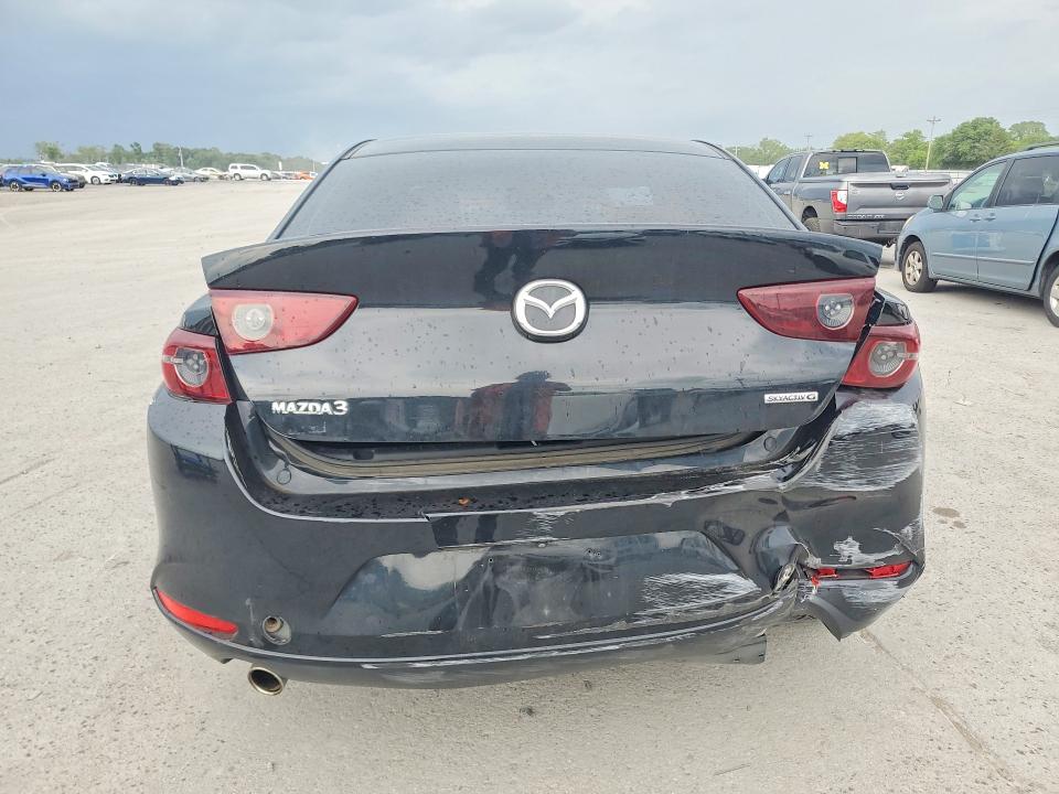 2021 Mazda 3 მანქანა იყიდება აუქციონზე, vin: JM1BPABL0M1313907, აუქციონის ნომერი: 55798416