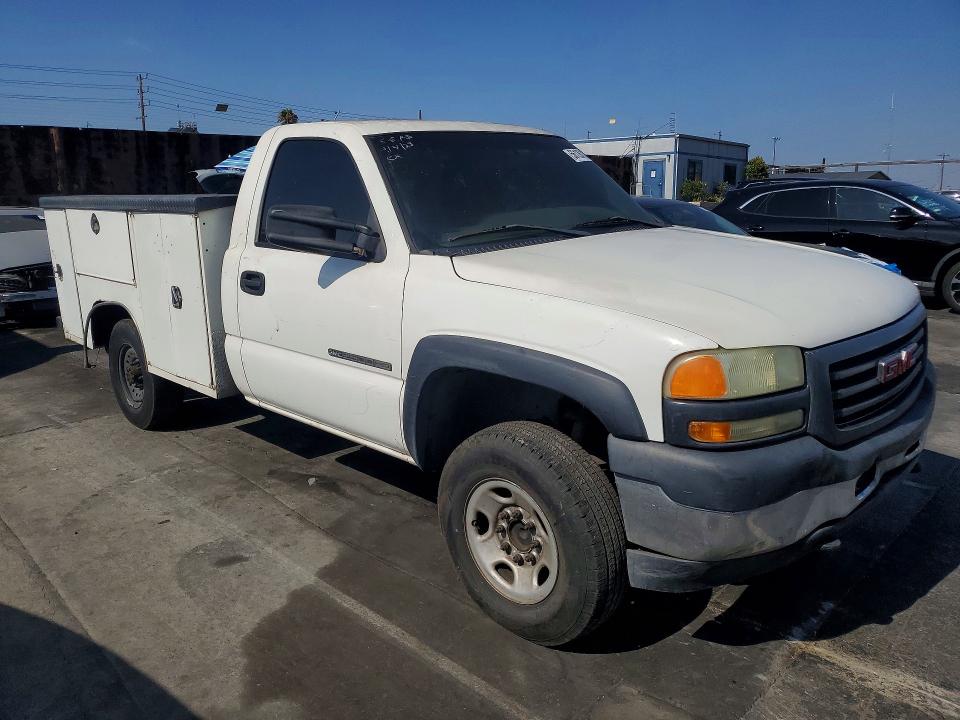 Продажа на аукционе авто 2002 Gmc Sierra, vin: 1GDHC24U12E117350, номер лота: 56126136