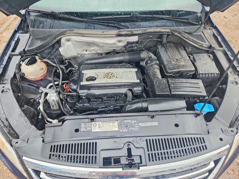 2011 Volkswagen Tiguan მანქანა იყიდება აუქციონზე, vin: WVGBV7AX2BW520808, აუქციონის ნომერი: 56236226