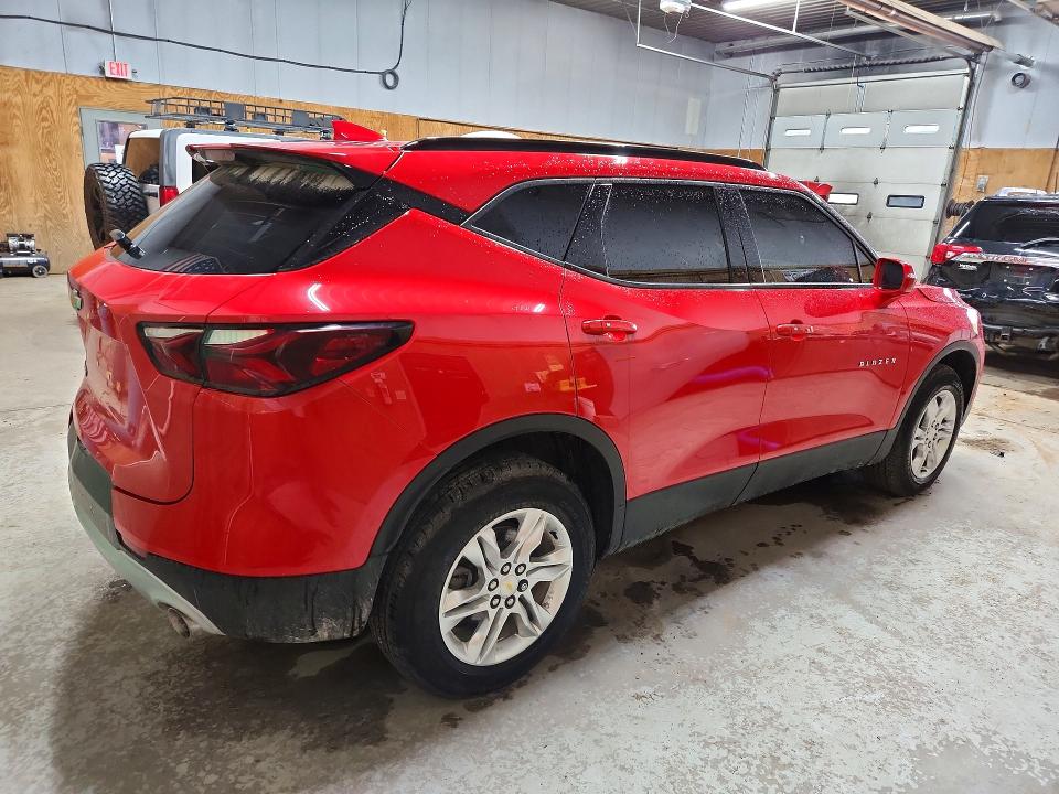 58615566 :رقم المزاد ، 3GNKBBRA5KS612983 vin ، 2019 Chevrolet Blazer مزاد بيع