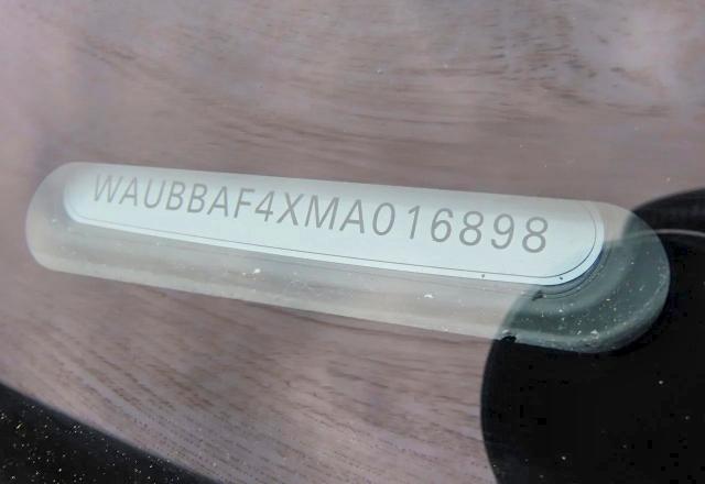 Aukcja sprzedaży 2021 Audi A4, vin: WAUBBAF4XMA016898, numer aukcji: 58819636