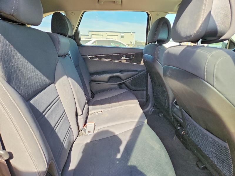 Продажа на аукционе авто 2016 Kia Sorento, vin: 5XYPG4A32GG059811, номер лота: 55922156
