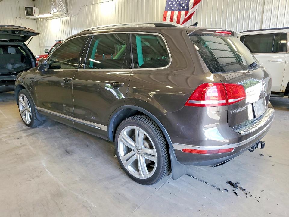 Продажа на аукционе авто 2017 Volkswagen Touareg, vin: WVGGF7BP4HD002687, номер лота: 57149616
