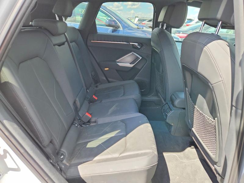Продажа на аукционе авто 2019 Audi Q3, vin: WA1BECF32K1064044, номер лота: 58890056