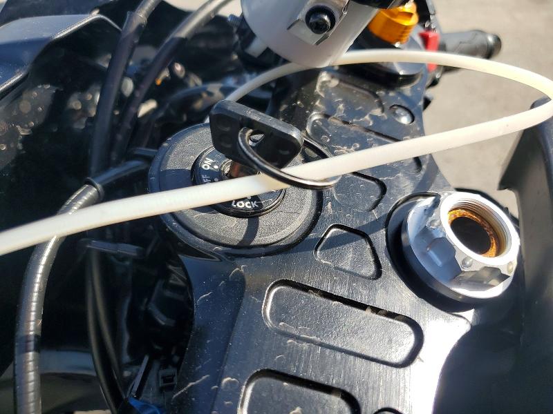 2024 Yamaha Yzfr7 მანქანა იყიდება აუქციონზე, vin: JYARM38E0RA011337, აუქციონის ნომერი: 58188436