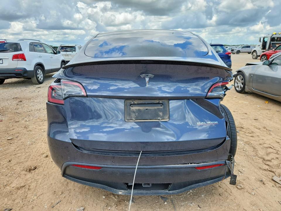 Продаж на аукціоні авто 2022 Tesla Model Y, vin: 7SAYGDEF4NF392561, номер лоту: 57065406