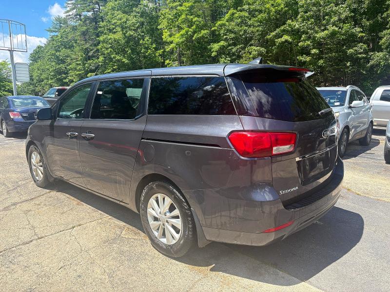 2018 Kia Sedona მანქანა იყიდება აუქციონზე, vin: KNDMB5C17J6356389, აუქციონის ნომერი: 59108586